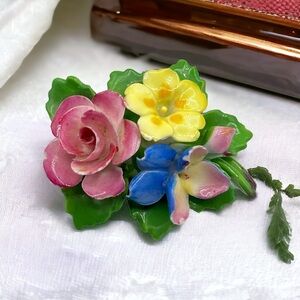 Vintage England Staffordshine Fine Bone China Flower w Leaf Porcelain Brooch Pin